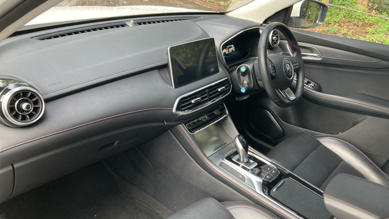 MG HS 1.5 T-GDI PHEV SE 5dr Auto Hatchback